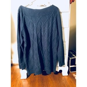 Long navy blue sweater